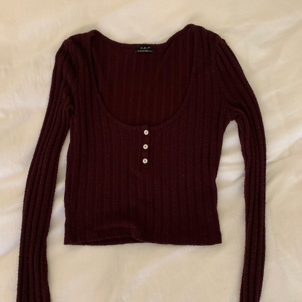 SOFT URBAN OUTFITTERS LONG SLEEVE